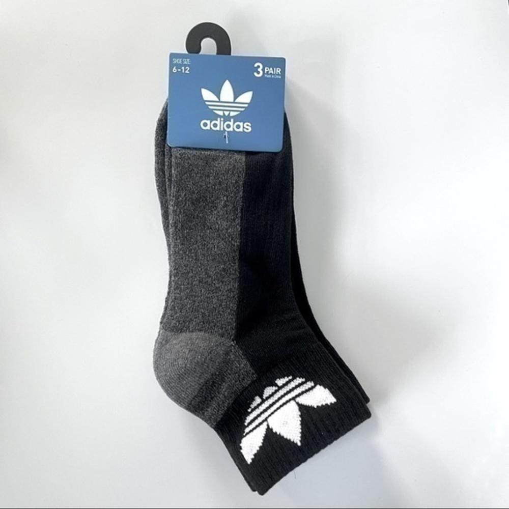 Adidas men’s quarter socks 3 pair size 6-12 gray black